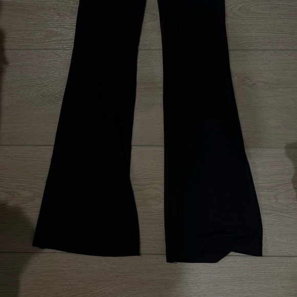 Lululemon flare align leggings - Picture 3 of 4